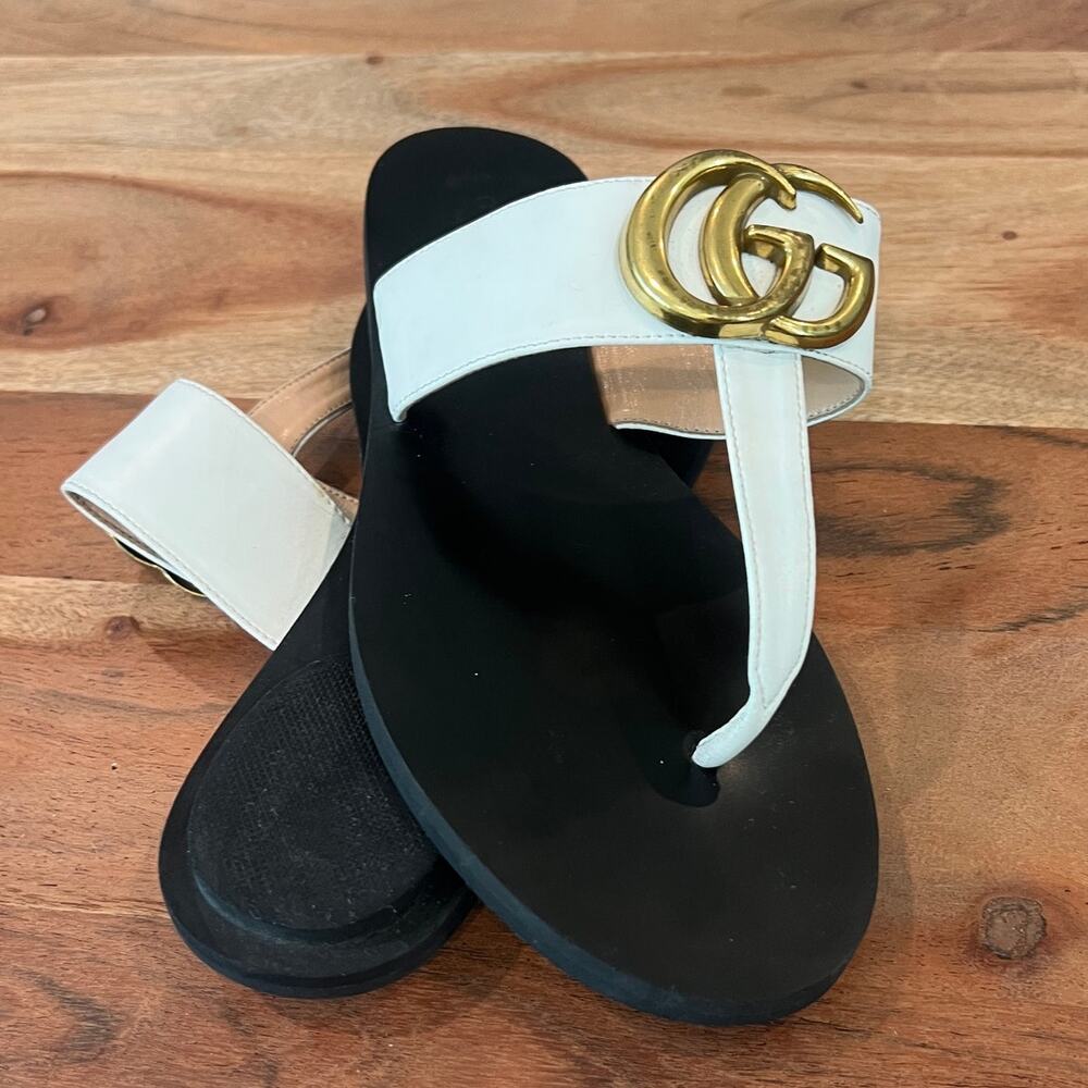 6 Gucci Double G Leather Thong Sandals in white leather Flip Flops Flats - Picture 3 of 10